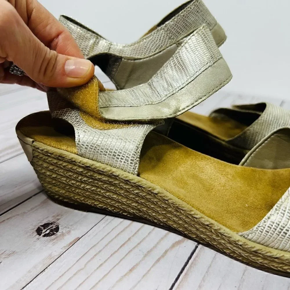 Rieker Women's Fanni Light Gold Metallic Sling Back Mid Height Wedge Sandals Siz